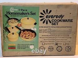 Vintage Everedy 7 Piece Homemakers Set Avocado Green Cookware USA Heavy Duty NOS