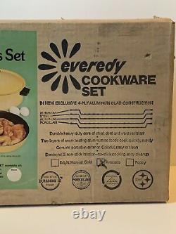 Vintage Everedy 7 Pièces Homemakers Set Avocat Green Cookware USA Heavy Duty Nos